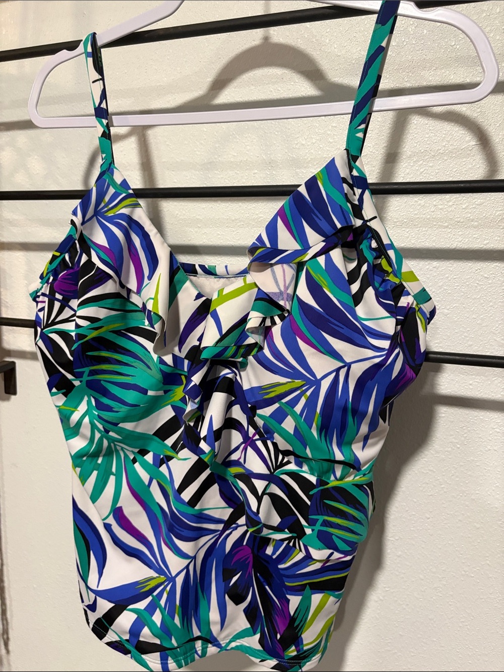 Women’s Tropical Leaf Ruffle One-Piece Swimsuit - Blue Green